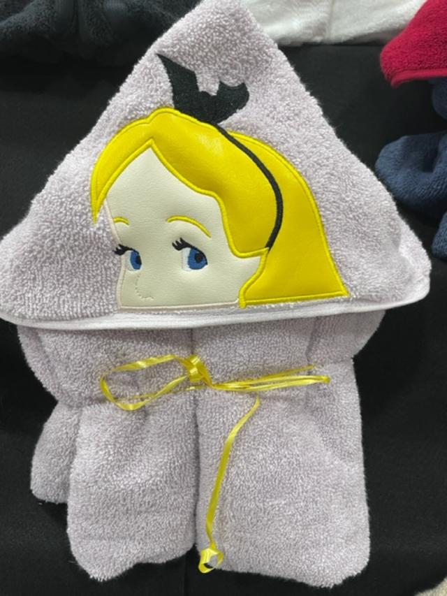Wonderland Girl Hooded Towel